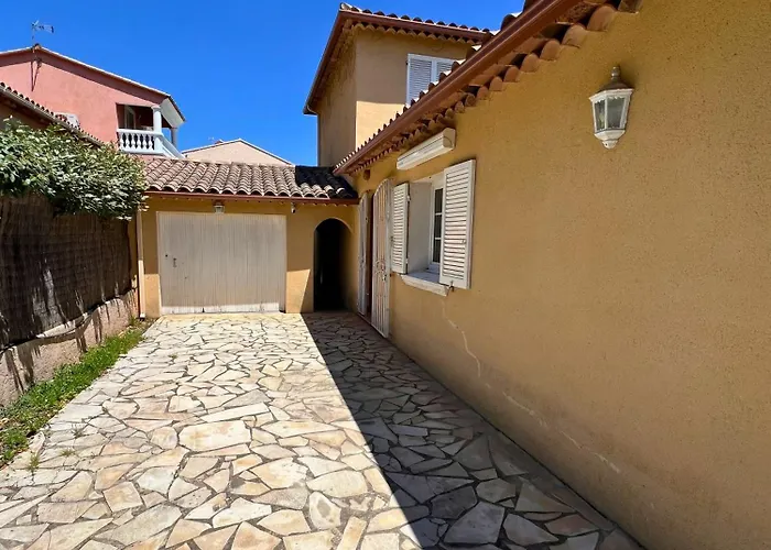 Les Terrasses De Giens